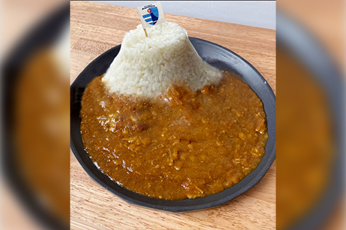 RevsDiner選手も大好き！勝ちカレー！！無添加豊西牛カレー