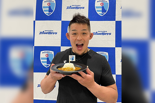 RevsDiner選手も大好き！勝ちカレー！！無添加豊西牛カレー