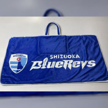 折りたたみ収納ブランケット<br>(ロゴ、エンブレム）