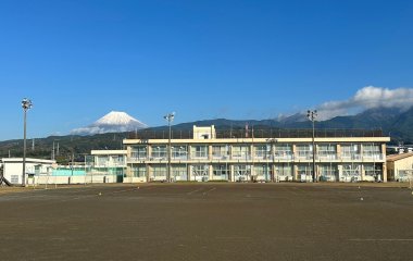 普及No.157【REVSキャラバン】富士市立東小学校にてタグラグビー教室を実施いたしました