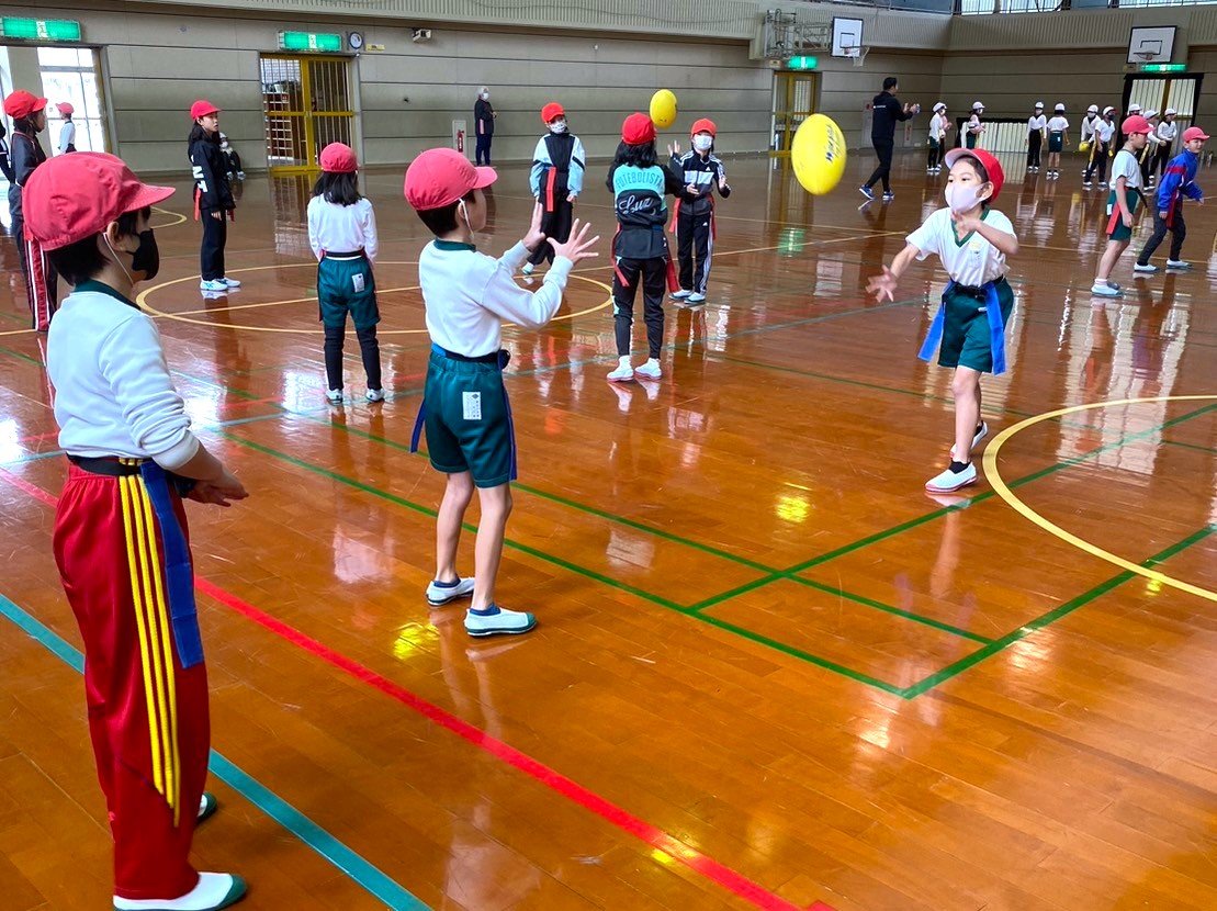 普及No.199【REVSキャラバン】湖西市立新居小学校にてタグラグビー教室を実施いたしました