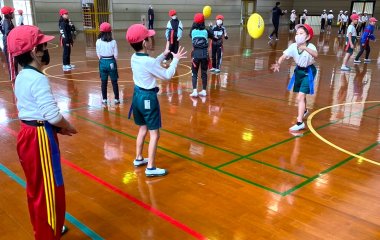 普及No.199【REVSキャラバン】湖西市立新居小学校にてタグラグビー教室を実施いたしました