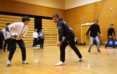 【ホストエリア活動】菊川市令和7年度スポーツ講座「ちょこっとらぐびー！～笑顔でつながる心の楕円球～」にてラグビー体験を実施しました