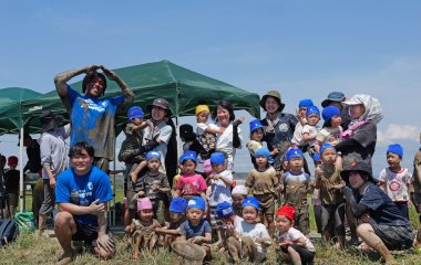 【ホストエリア活動】生き物調査・どろんこラグビー体験を実施しました
