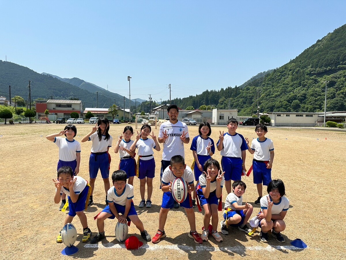 普及No.10【REVSキャラバン】浜松市立佐久間小学校にてタグラグビー教室を実施いたしました