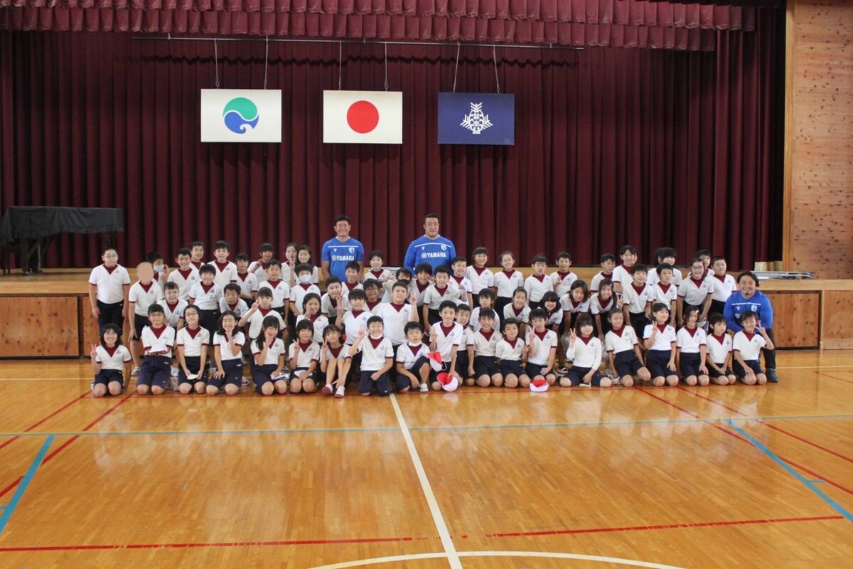 【トップアスリート連携事業】浜松市立都田南小学校でラグビー体験会を実施しました
