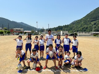 普及No.10【REVSキャラバン】浜松市立佐久間小学校にてタグラグビー教室を実施いたしました